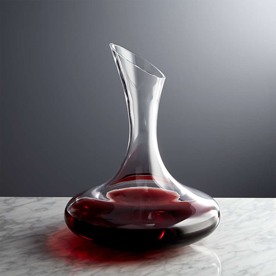 http://shop.fleishigs.com/cdn/shop/products/swoon-carafe_1200x1200.jpg?v=1661958839